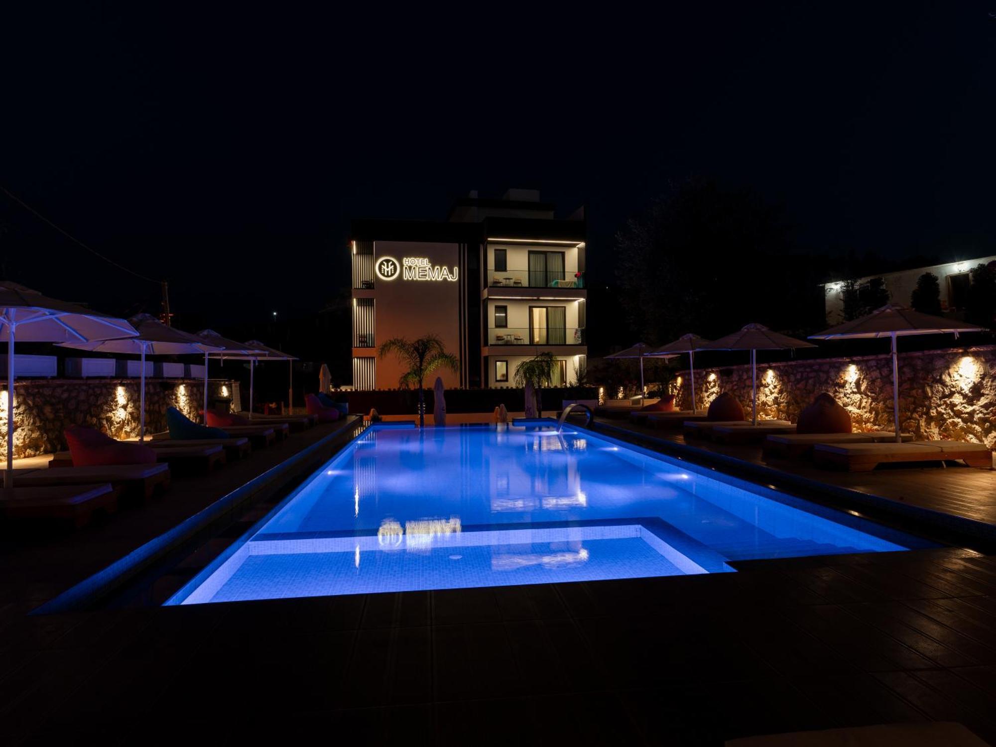 Hotel Memaj คซามิล ภายนอก รูปภาพ